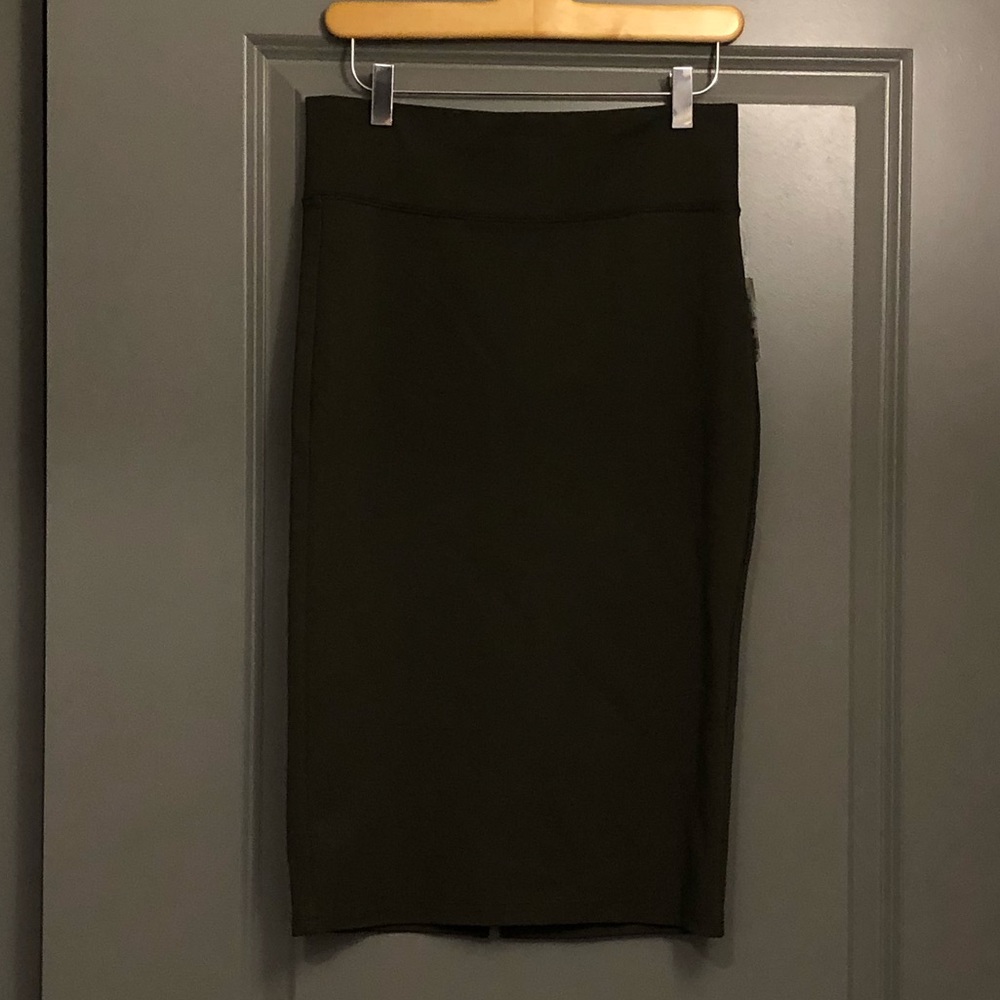 Labijou Olive Stretch Pencil Skirt
